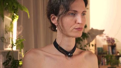 Yulla webcam cam4 model stream image