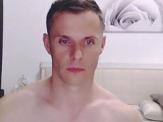 Andrrew Great webcam model stream image