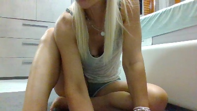 Blondimy webcam model stream image