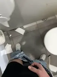 Turkishleo webcam model stream image