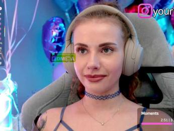 VikkiExtraCheese bongacams stream image, 23.05.2025 20:50