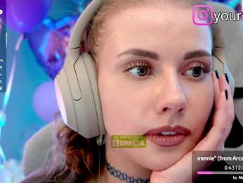 VikkiExtraCheese bongacams stream image, 23.05.2025 20:50