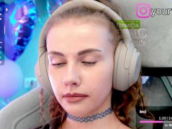 VikkiExtraCheese bongacams stream image, 23.05.2025 20:50