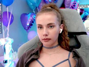 VikkiExtraCheese bongacams stream image, 23.05.2025 20:50