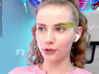 VikkiExtraCheese bongacams stream image, 28.05.2025 07:50