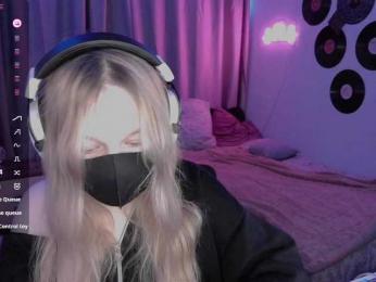qwertikcam bongacams stream image, 29.05.2025 19:00
