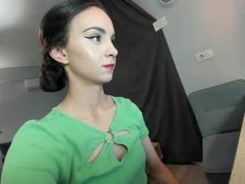 ehotlovea chaturbate stream image, 04.07.2025 01:30