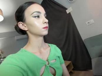 ehotlovea chaturbate stream image, 04.07.2025 01:30