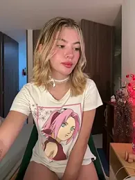 Your_Honeey stripchat stream image, 12.02.2025 06:10