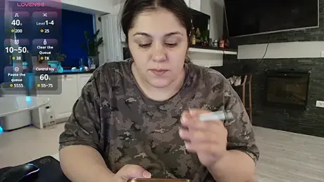 Layla- stripchat stream image, 10.07.2025 09:20