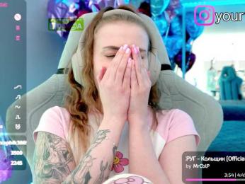 VikkiExtraCheese bongacams stream image, 15.07.2025 21:30