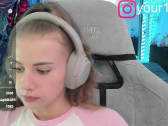 VikkiExtraCheese bongacams stream image, 15.07.2025 21:30