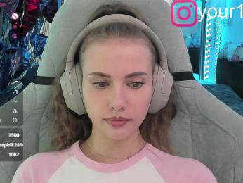 VikkiExtraCheese bongacams stream image, 15.07.2025 21:30
