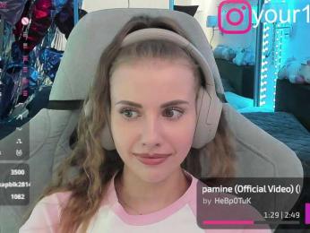 VikkiExtraCheese bongacams stream image, 15.07.2025 21:30