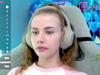 VikkiExtraCheese bongacams stream image, 15.07.2025 21:30