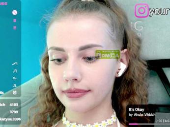 VikkiExtraCheese bongacams stream image, 19.07.2025 18:50