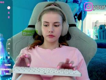 VikkiExtraCheese bongacams stream image, 23.07.2025 18:00