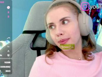 VikkiExtraCheese bongacams stream image, 23.07.2025 18:00