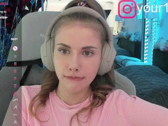 VikkiExtraCheese bongacams stream image, 23.07.2025 18:00
