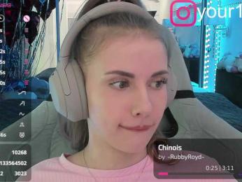 VikkiExtraCheese bongacams stream image, 23.07.2025 18:00