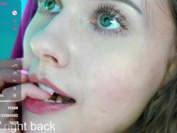 VikkiExtraCheese bongacams stream image, 23.07.2025 18:00