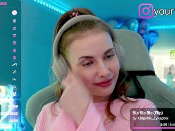 VikkiExtraCheese bongacams stream image, 23.07.2025 18:00