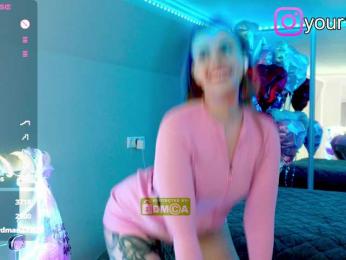 VikkiExtraCheese bongacams stream image, 28.07.2025 23:30
