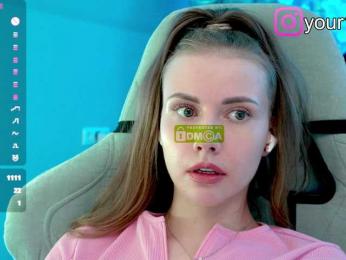 VikkiExtraCheese bongacams stream image, 28.07.2025 23:30