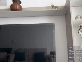 sweet_littleee chaturbate stream image, 01.08.2025 16:50