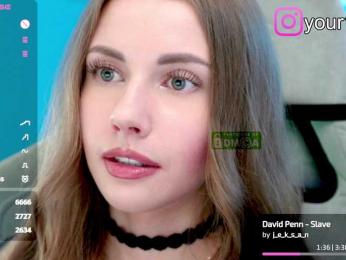 VikkiExtraCheese bongacams stream image, 01.08.2025 16:10
