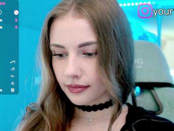 VikkiExtraCheese bongacams stream image, 01.08.2025 16:10