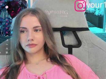 VikkiExtraCheese bongacams stream image, 04.08.2025 19:10