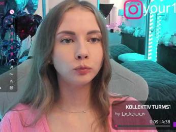 VikkiExtraCheese bongacams stream image, 04.08.2025 19:10