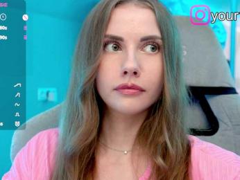 VikkiExtraCheese bongacams stream image, 04.08.2025 19:10