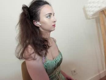 ehotlovea chaturbate stream image, 13.08.2025 02:30