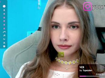 VikkiExtraCheese bongacams stream image, 15.08.2025 18:50