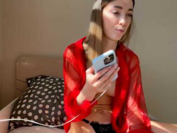 Sky_lertu bongacams stream image, 18.08.2025 10:00