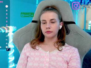 VikkiExtraCheese bongacams stream image, 18.08.2025 16:40
