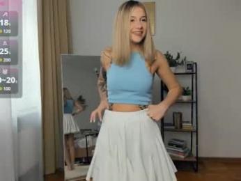 glossybabe_ chaturbate stream image, 19.08.2025 07:20