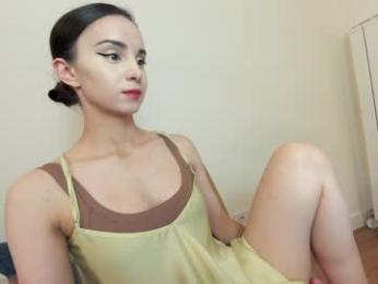 ehotlovea chaturbate stream image, 26.08.2025 23:00
