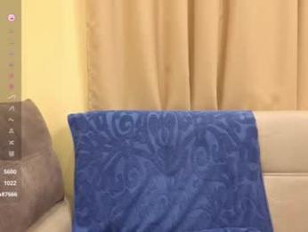 onebigkiss chaturbate stream image, 28.08.2025 04:50