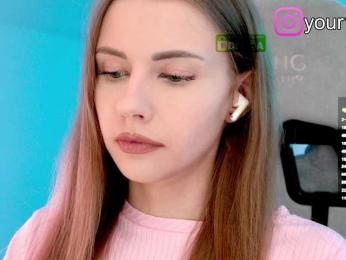 VikkiExtraCheese bongacams stream image, 04.09.2025 18:00