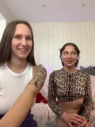 HotCaramellsTV stripchat stream image, 05.09.2025 08:00