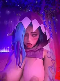 seraphine23 stripchat stream image, 15.02.2025 04:00