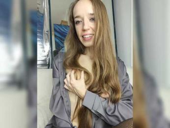 A_R_T_A bongacams stream image, 11.09.2025 06:00