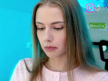 VikkiExtraCheese bongacams stream image, 19.09.2025 08:20