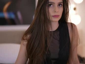 dovia chaturbate stream image, 22.09.2025 06:00