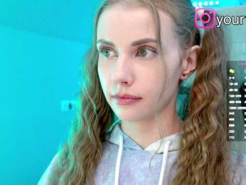 VikkiExtraCheese bongacams stream image, 23.09.2025 12:10