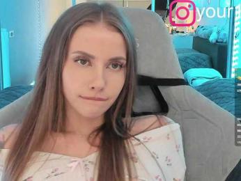 VikkiExtraCheese bongacams stream image, 27.09.2025 05:30