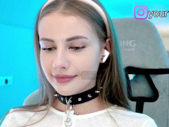 VikkiExtraCheese bongacams stream image, 03.10.2025 15:50